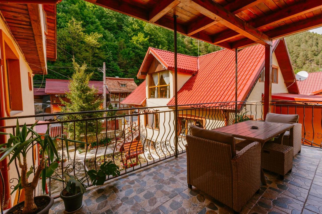 Pensiunea Luka Slănic-Moldova Dış mekan fotoğraf